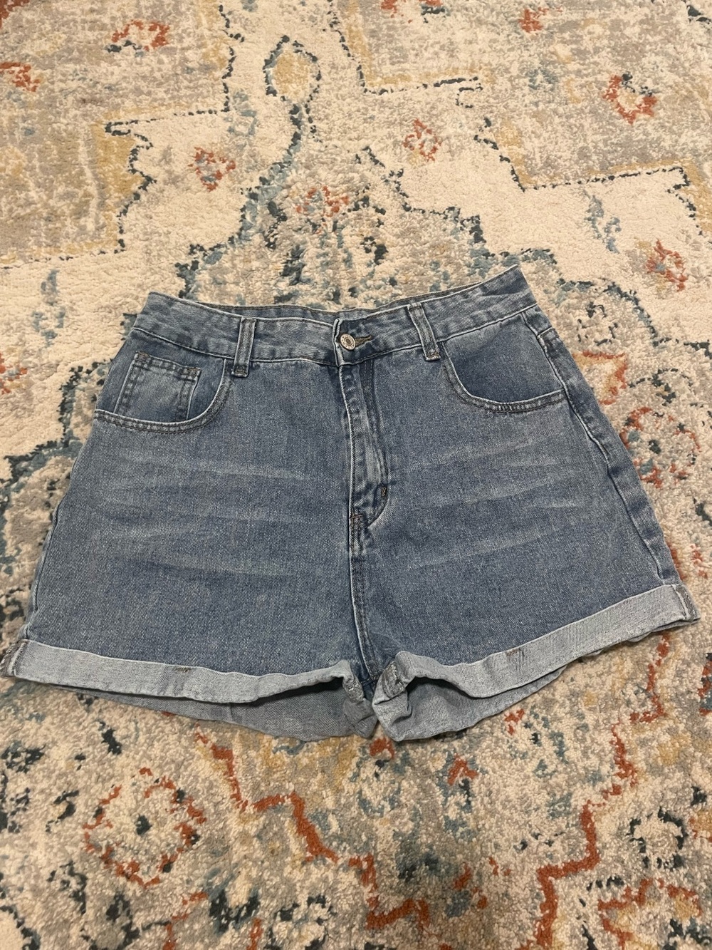 SHEIN Light Blue Rolled-Hem Denim Shorts